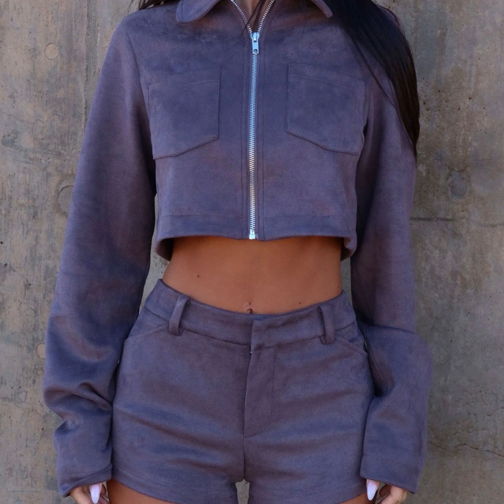 Outcast Mauve Cropped Jacket and Shorts Set - Picture 2 of 4